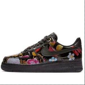 Nike Air Force 1 Low Black Floral Sneakers